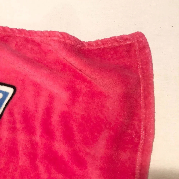 Hello Kitty Broadway Fleece Blanket 73 x 60 Inch Size - Picture 12 of 16